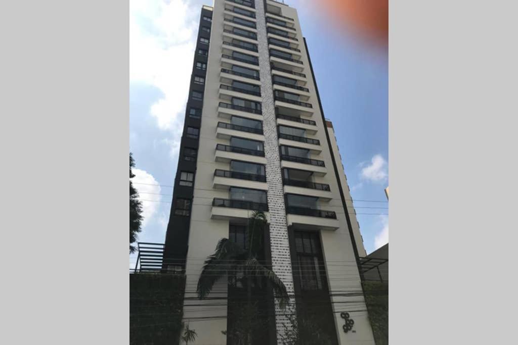 Apartamento De 1 Dormitorio No Coracao De Pinheiros เซาเปาโล ภายนอก รูปภาพ